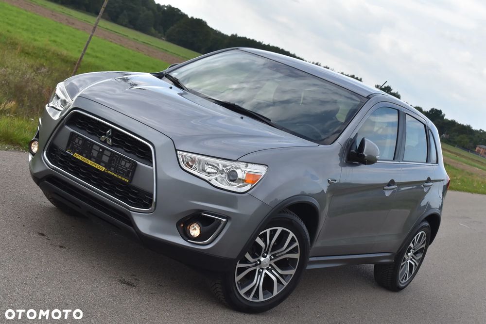 Mitsubishi ASX 1.6 Invite Navi - 2