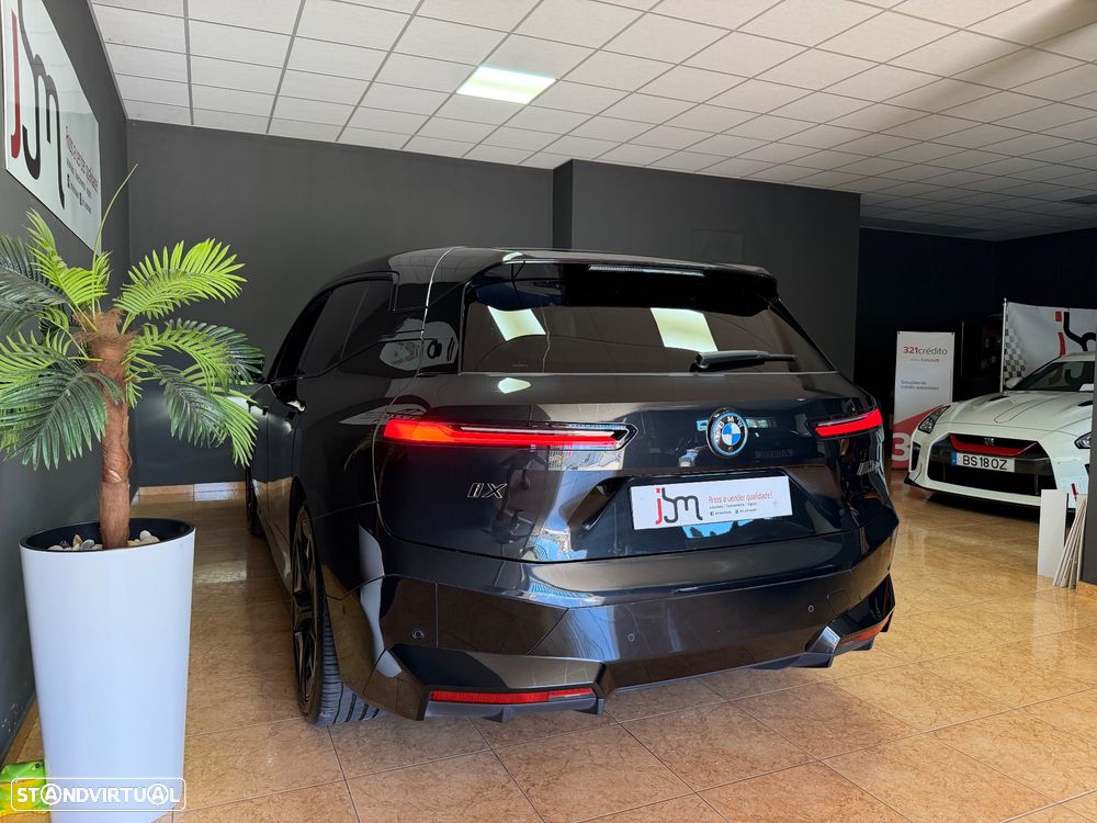 BMW iX M60 - 22