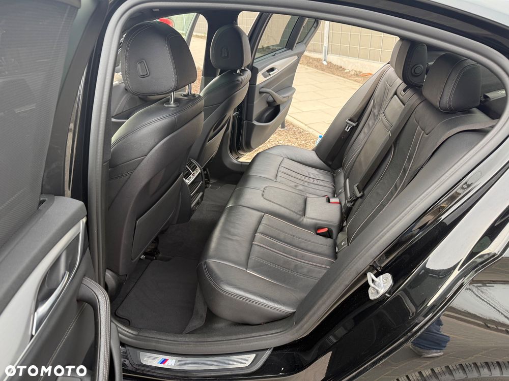 BMW Seria 5 530e iPerformance GPF M Sport sport - 14