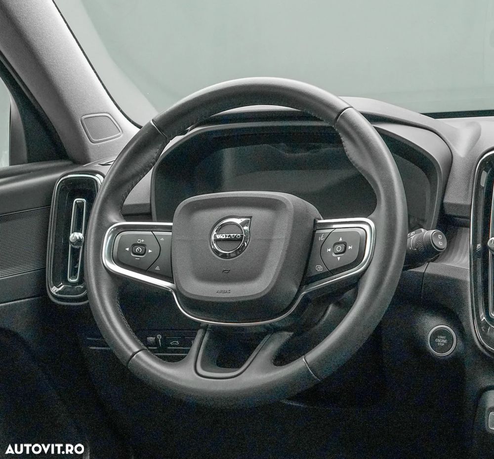 Volvo XC 40 Recharge T4 Twin Engine AT7 Inscription Expression - 18