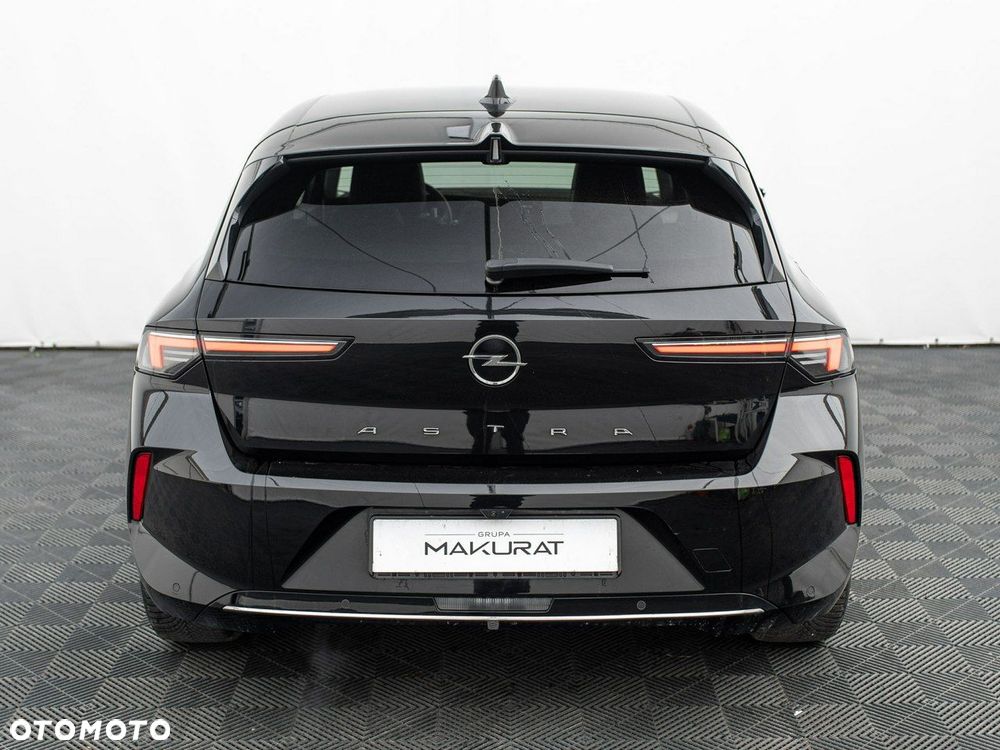 Opel Astra 1.2 T Elegance S&S - 9