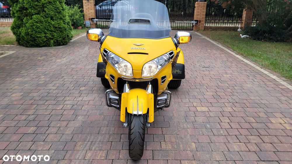 Honda GL - 2