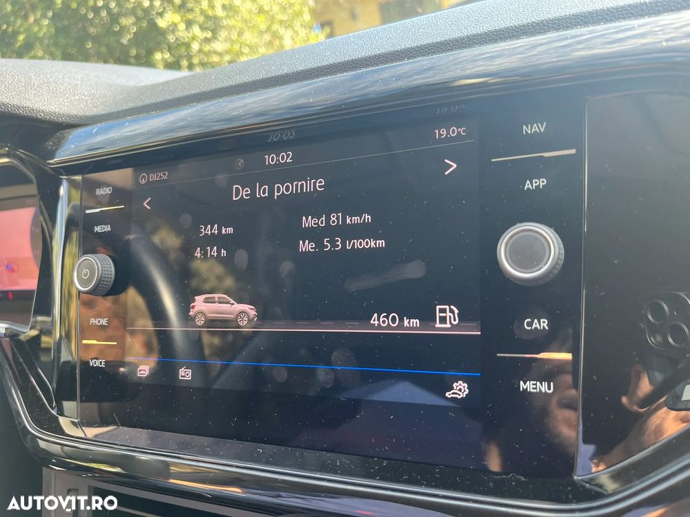 Volkswagen T-Cross - 16
