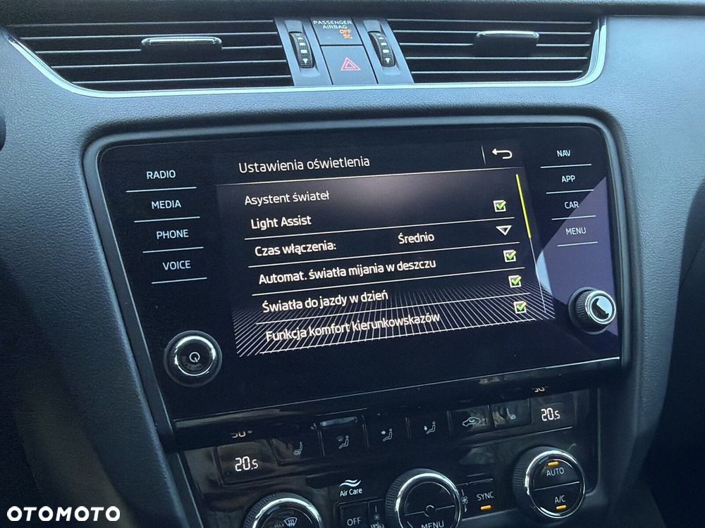 Skoda Octavia 2.0 TDI SCR Style DSG - 30