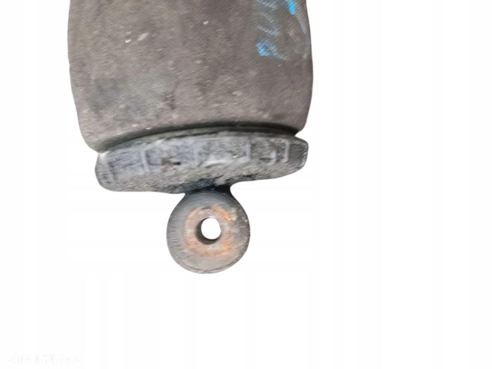 PODUSZKA ZAWIESZENIA KABINY LEWY TYŁ MAN MAN TGX I 18.440 (2012-2016) 12.4 440KM - 2