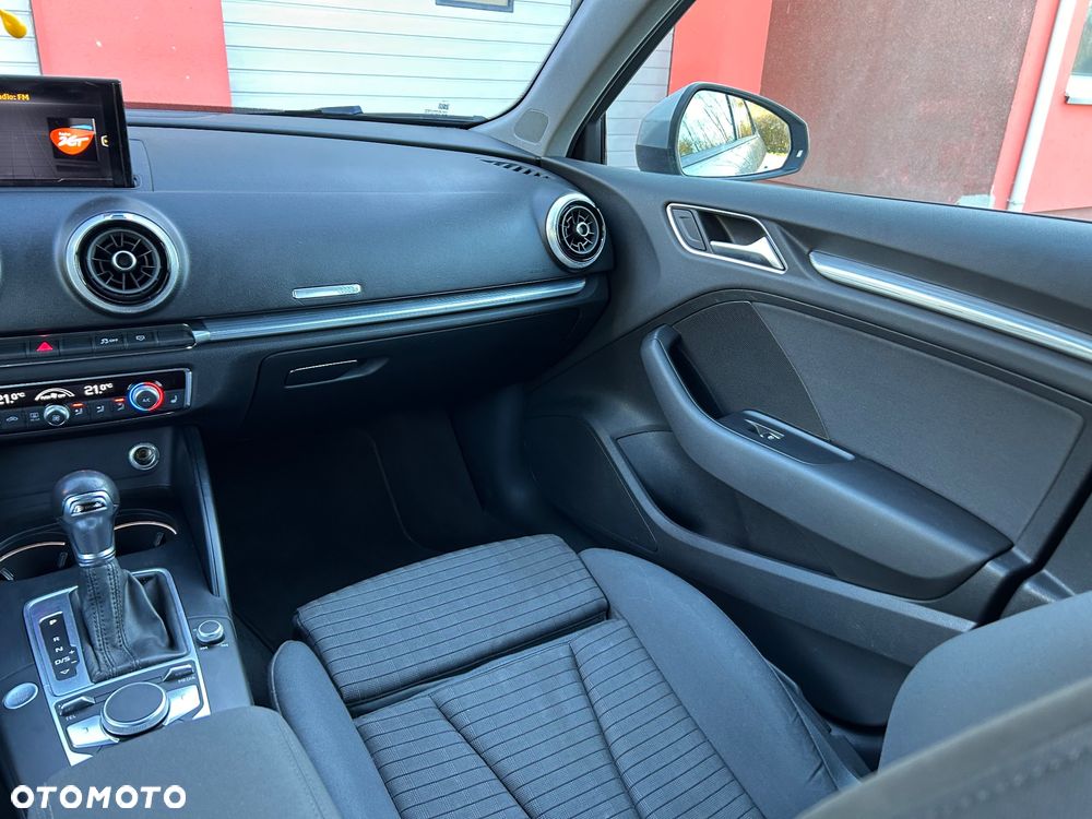 Audi A3 Sportback 1.6 TDI S tronic sport - 21