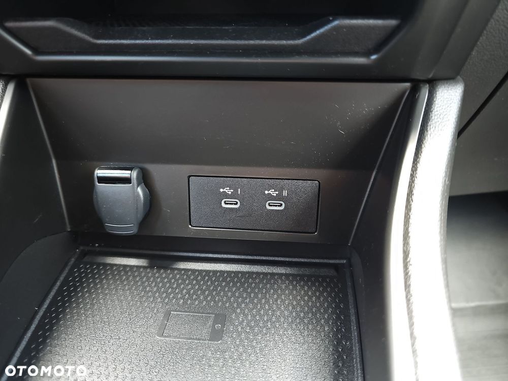 Renault Captur 1.6 E-TECH Full Hybrid 145 Techno - 32