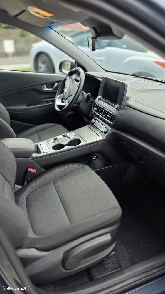 Hyundai Kauai 39 kWh Executive - 14