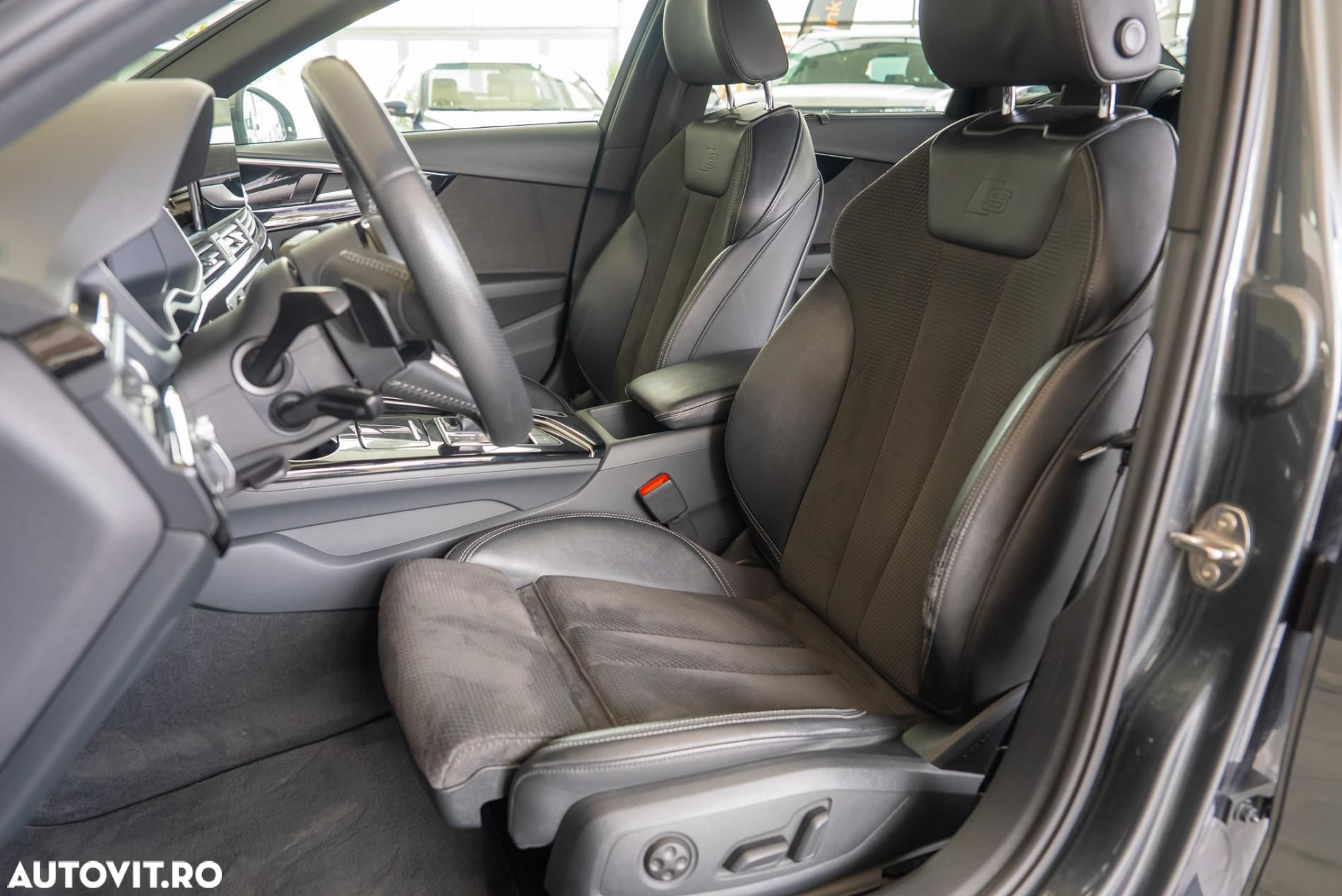 Audi A4 40 TDI quattro S tronic S Line - 6