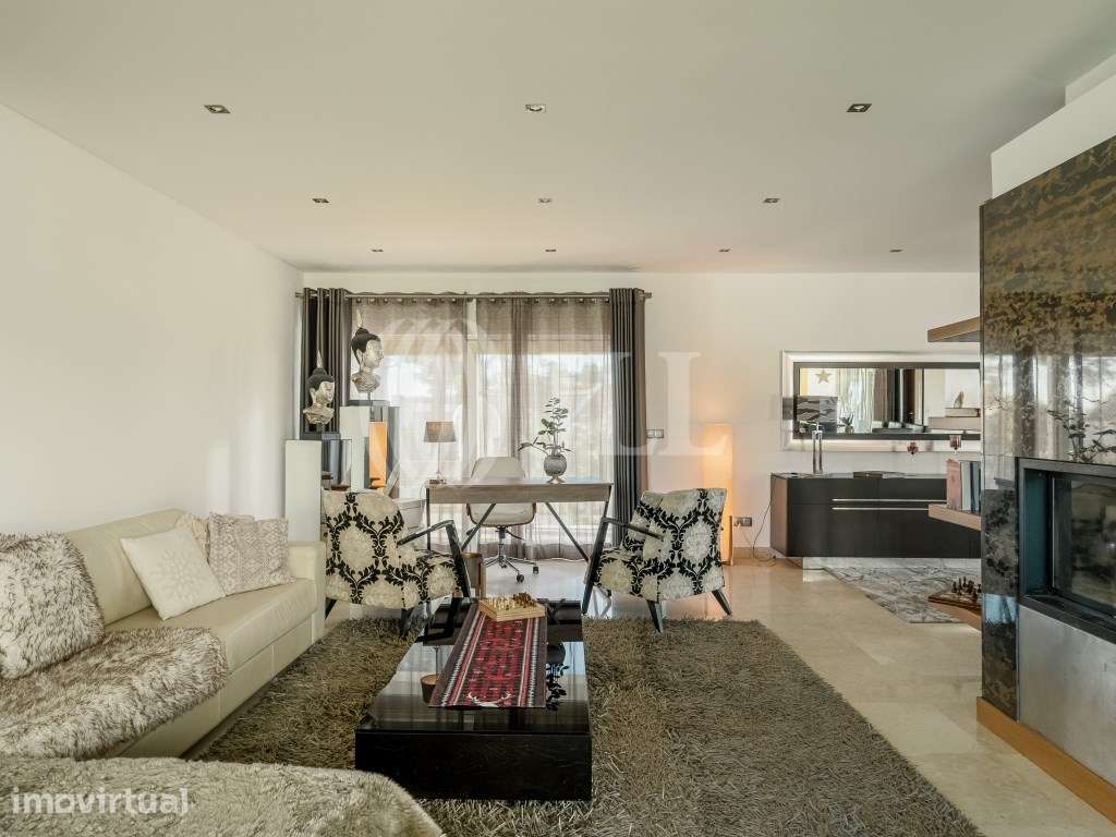 Moradia T4+1 com piscina, na Herdade da Aroeira, Almada - Grande imagem: 5/36