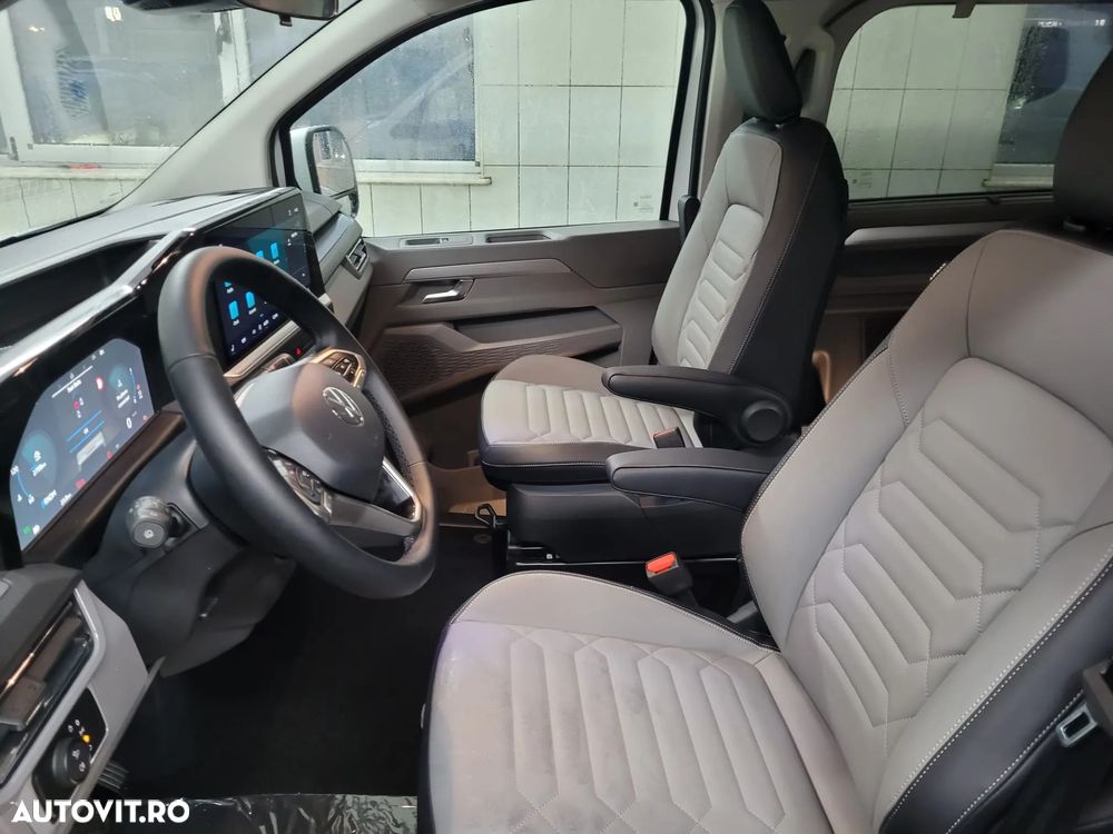 Volkswagen Caravelle - 11