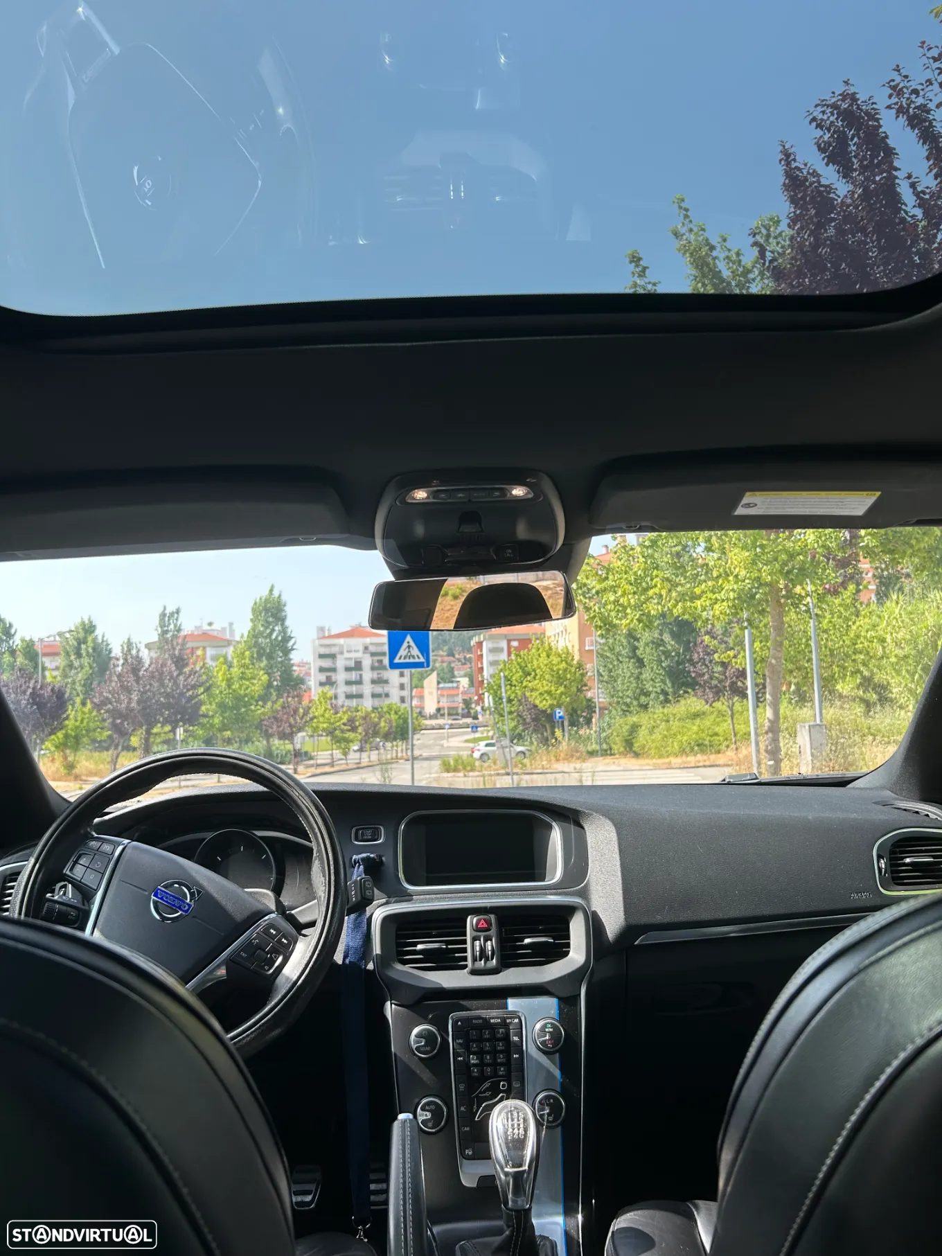 Volvo V40 1.6 D2 R-Design - 20