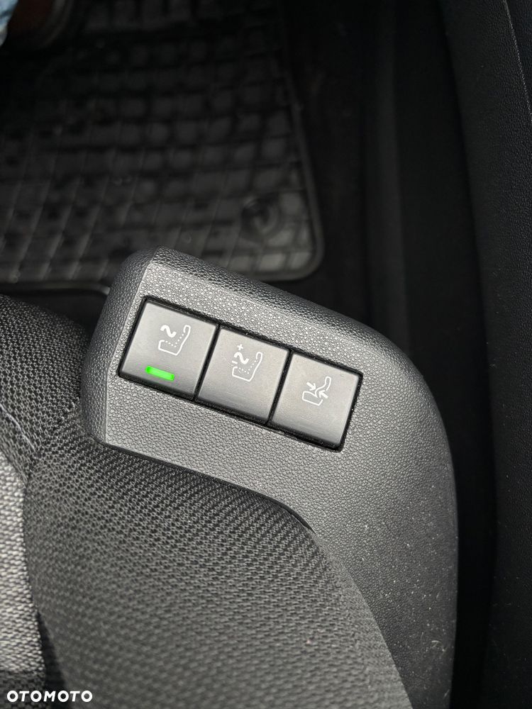 Citroën C4 SpaceTourer PureTech 110 Stop&Start FEEL - 4