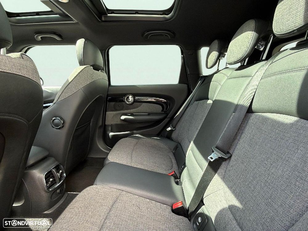 MINI Clubman - 18