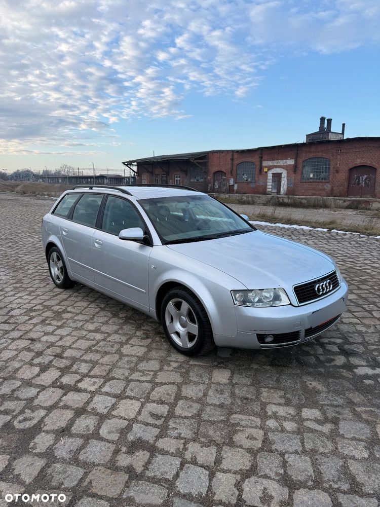 Audi A4 Avant - 3