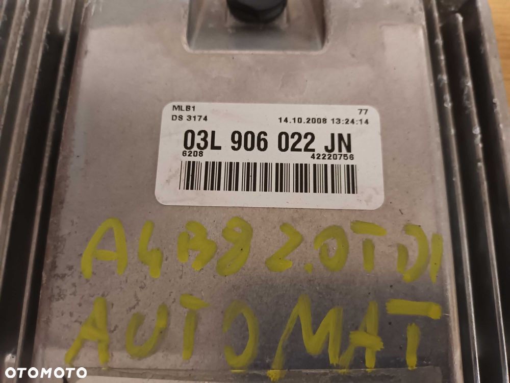 Sterownik silnika komputer 2.0 TDI AUDI A4 B8 A5 automat - 2