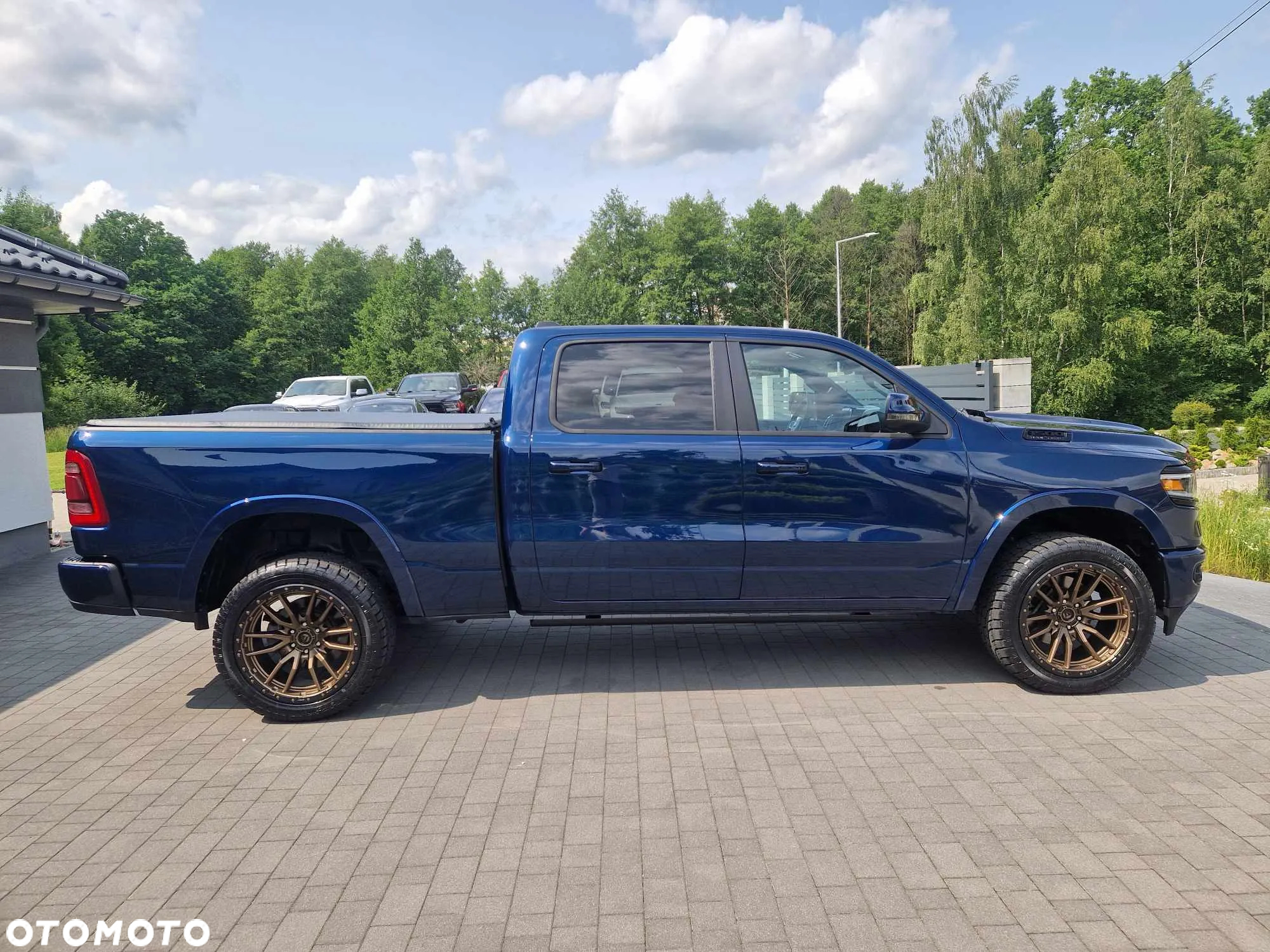 Dodge RAM 1500 5.7 4x4 - 3