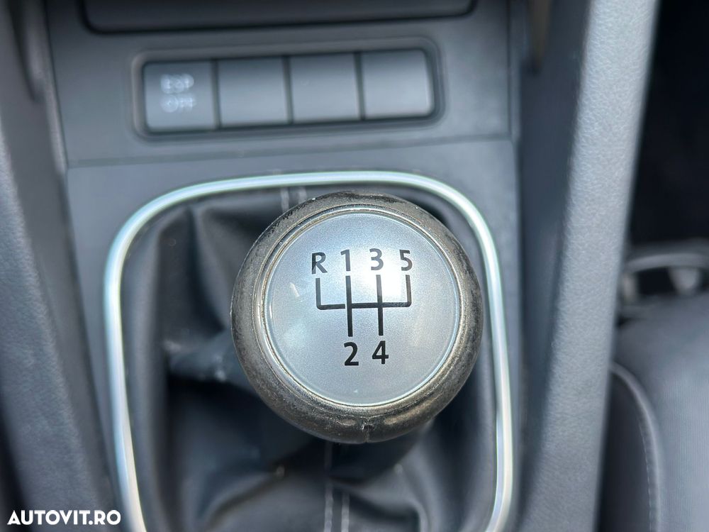 Volkswagen Golf 1.6 United - 19