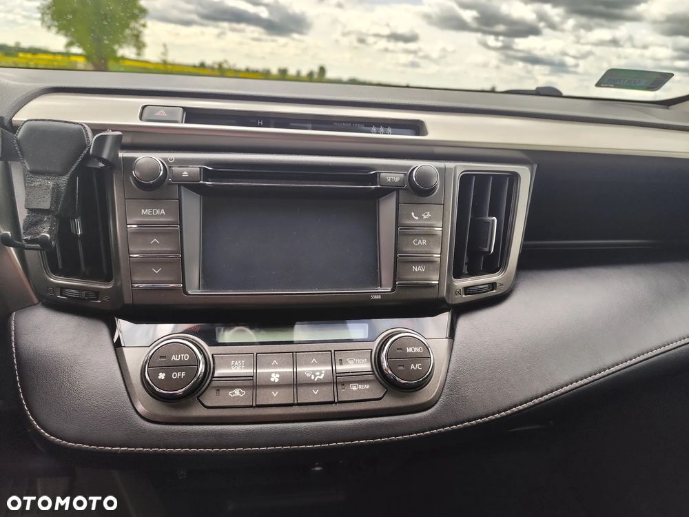 Toyota RAV4 2.0 D-4D Active - 9