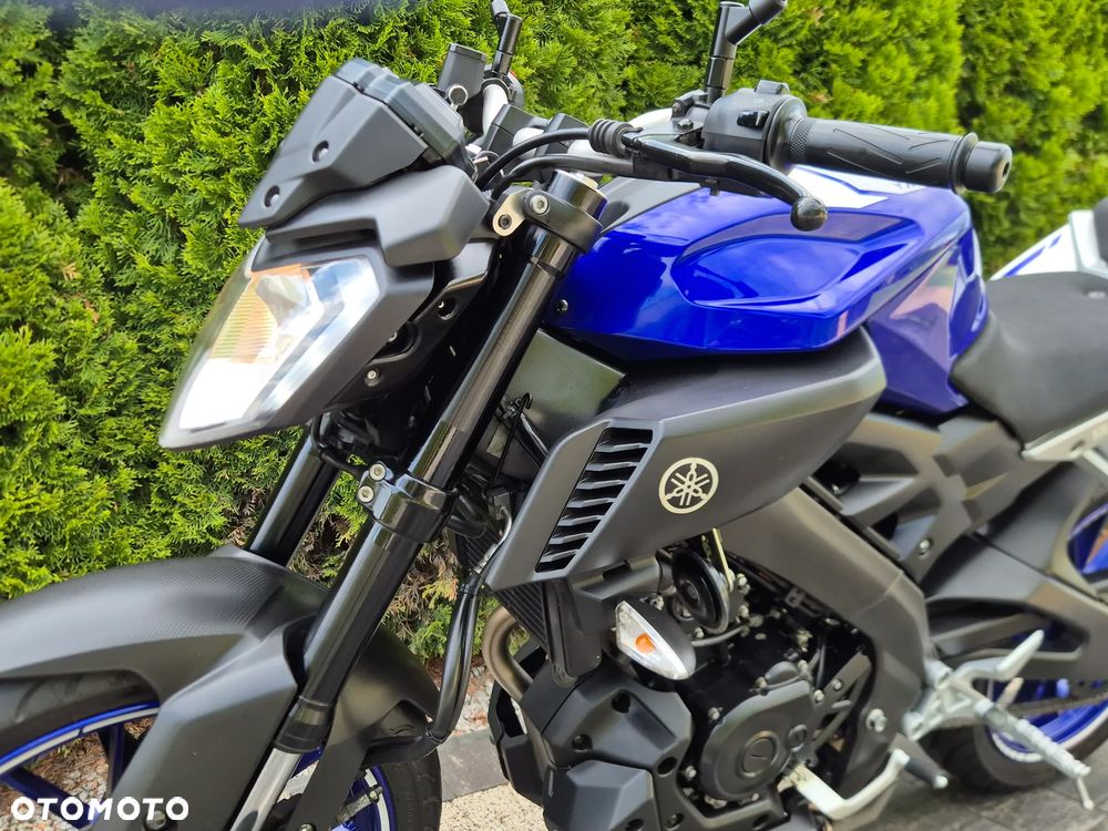 Yamaha MT - 17
