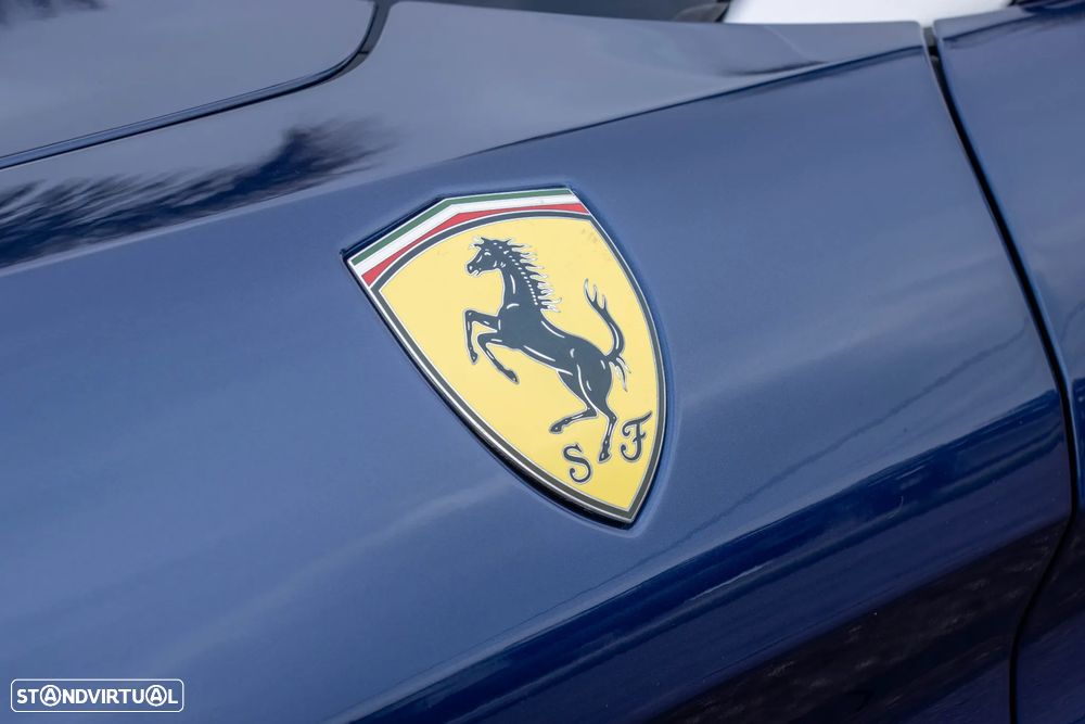 Ferrari California T - 13