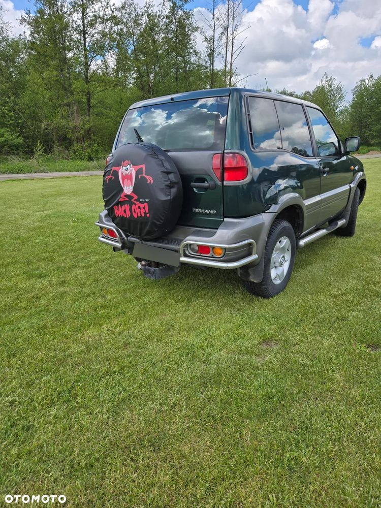 Nissan Terrano - 4