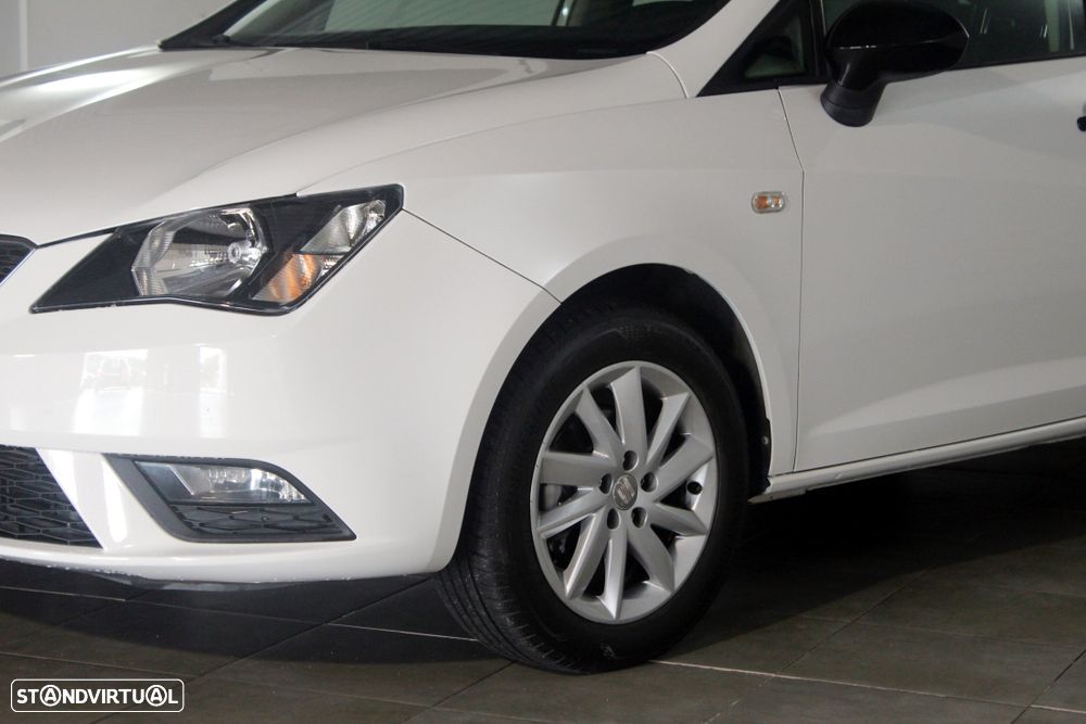 SEAT Ibiza 1.4 TDI Style — fotografia 8