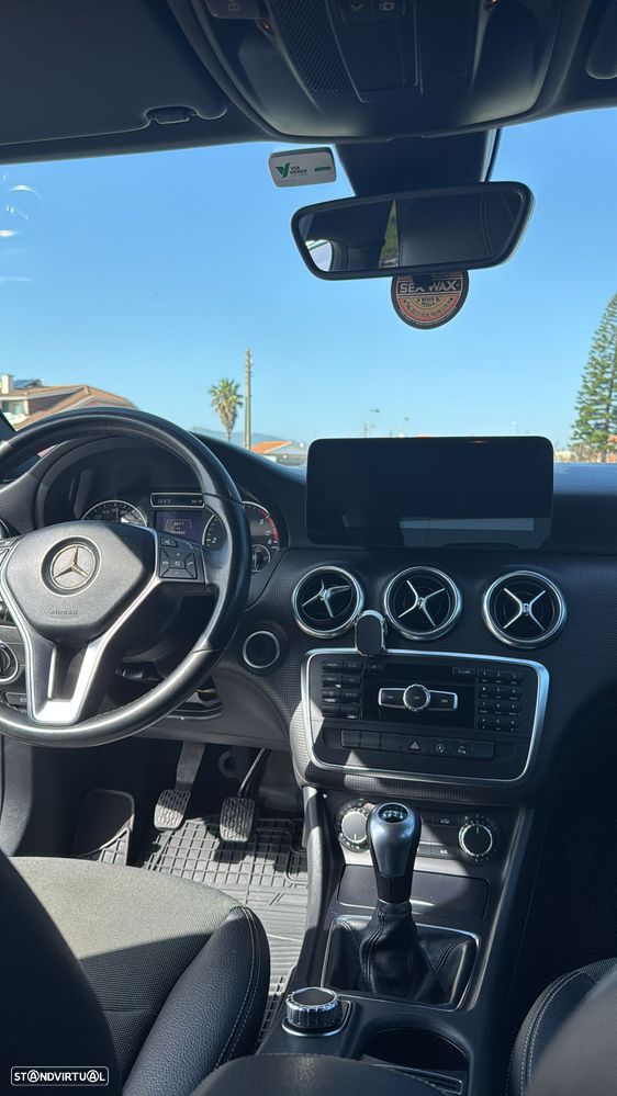Mercedes-Benz A 180 CDI (BlueEFFICIENCY) Urban - 14