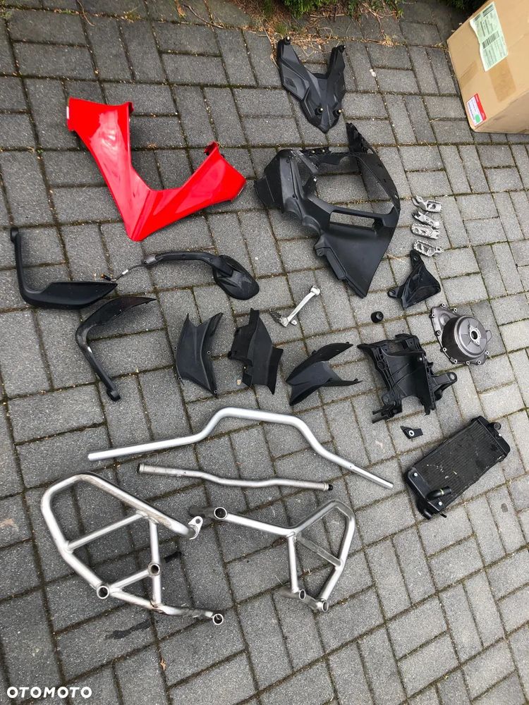 Ducati Multistrada V4 czasza podnóżek lusterko kierownica - 1