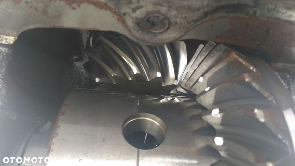 Dyferencjał Dyfer Wkład mostu Carraro 000153 [13/32] Waryński 726A Fermec MF - 10