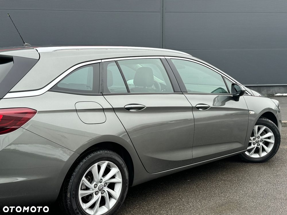 Opel Astra 1.2 T Edition S&S - 17