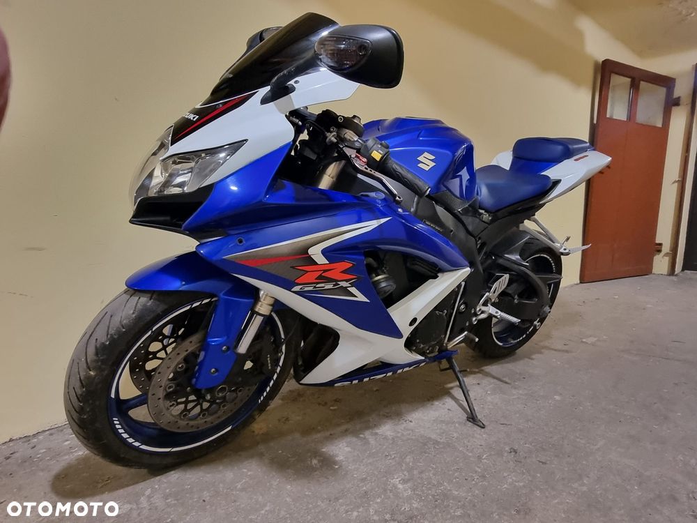 Suzuki GSX-R - 11