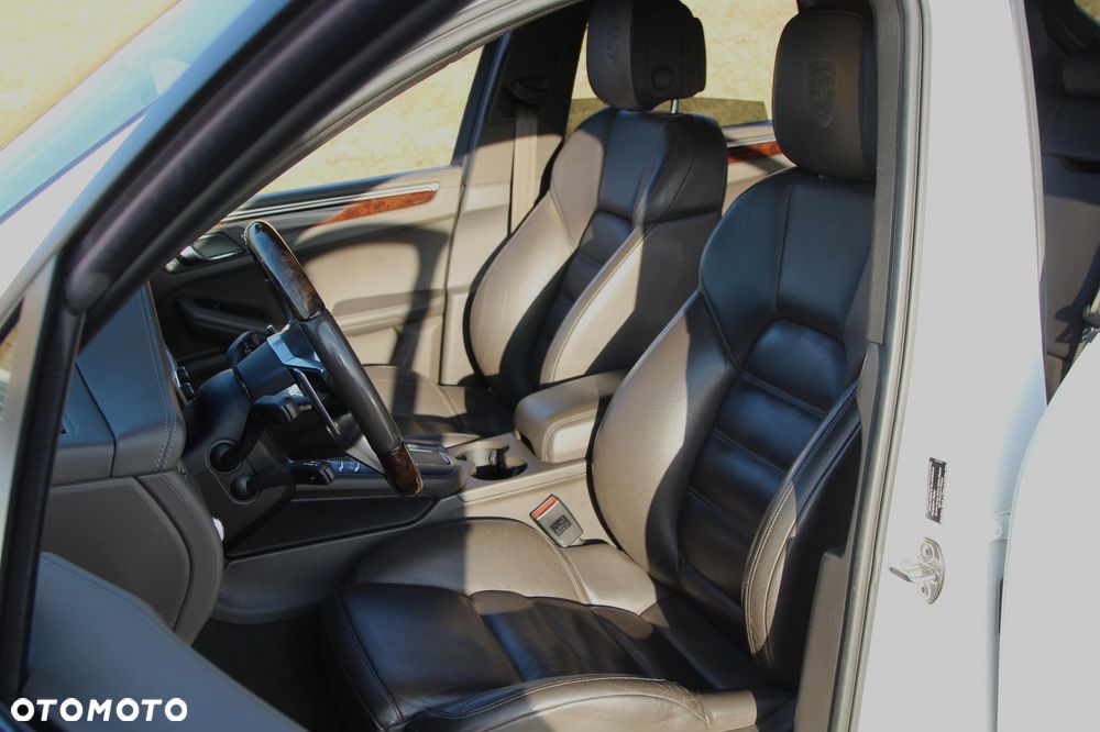 Porsche Macan S PDK - 13