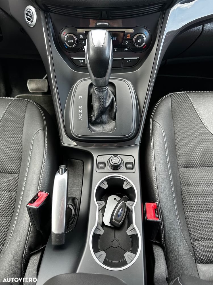 Ford Kuga 2.0 TDCi 4x4 Aut. Titanium - 11