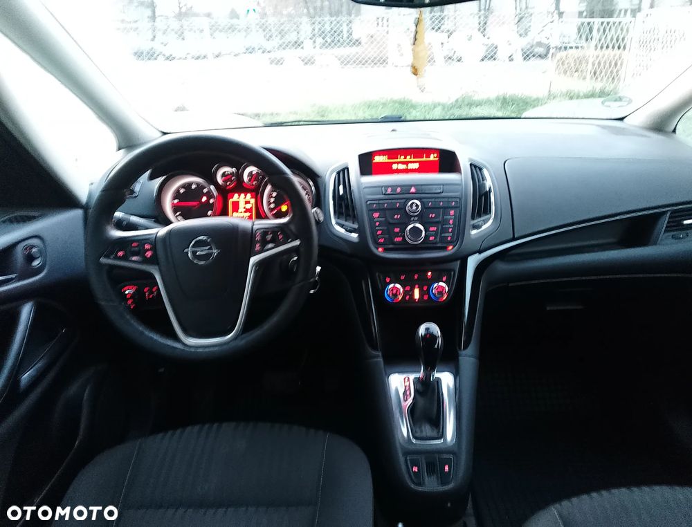 Opel Zafira Tourer 2.0 CDTI Automatik Edition - 19