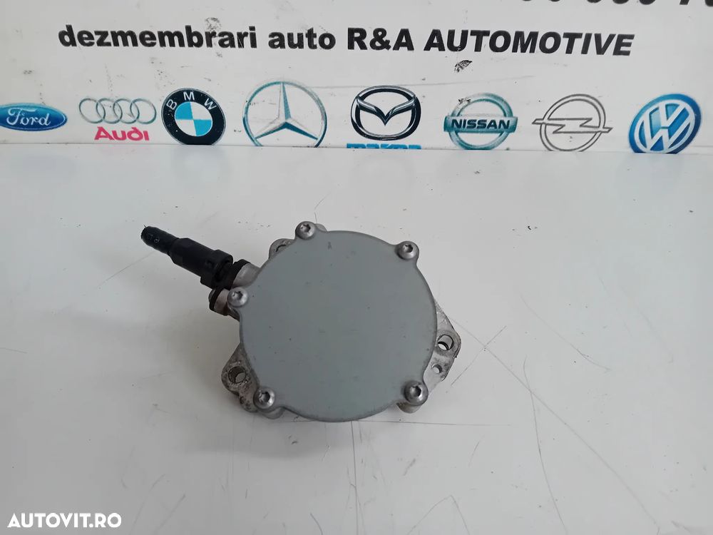 Pompa Vacuum Citroen Peugeot 208 308 2008 3008 1.2 Benzina Motor HN05 Cod 9812133880 - 1