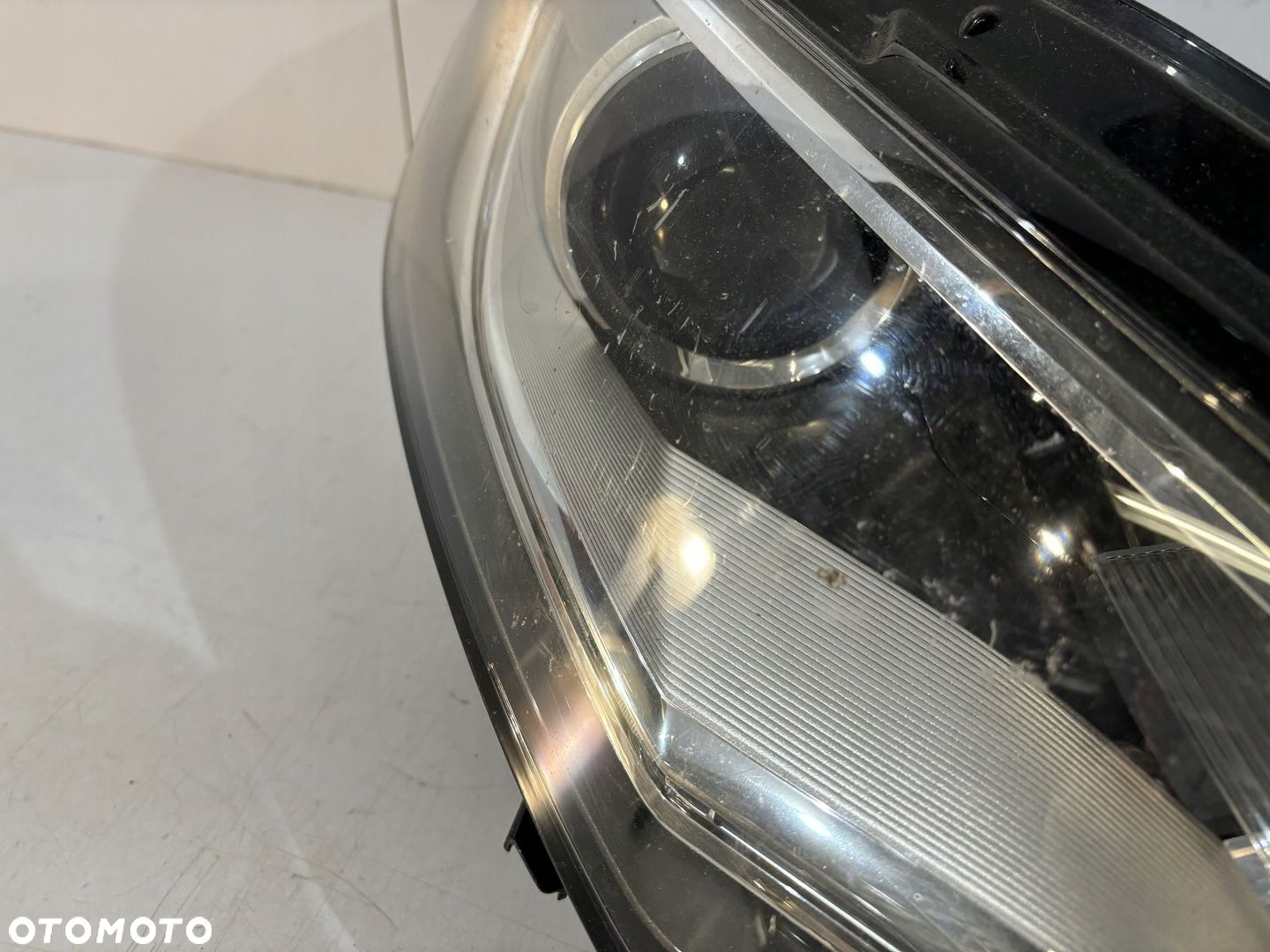 AUDI A6 C7 Lampa przednia Xenon Prawa - 17333 - 4