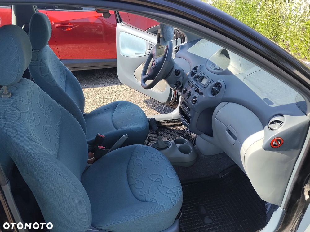 Toyota Yaris 1.0 Luna - 10