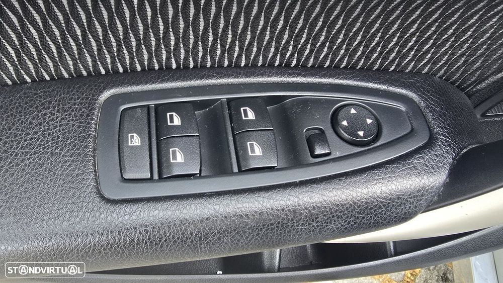 BMW 116 d EfficientDynamics - 16