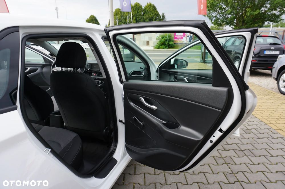 Hyundai i30 1.4 Style - 30