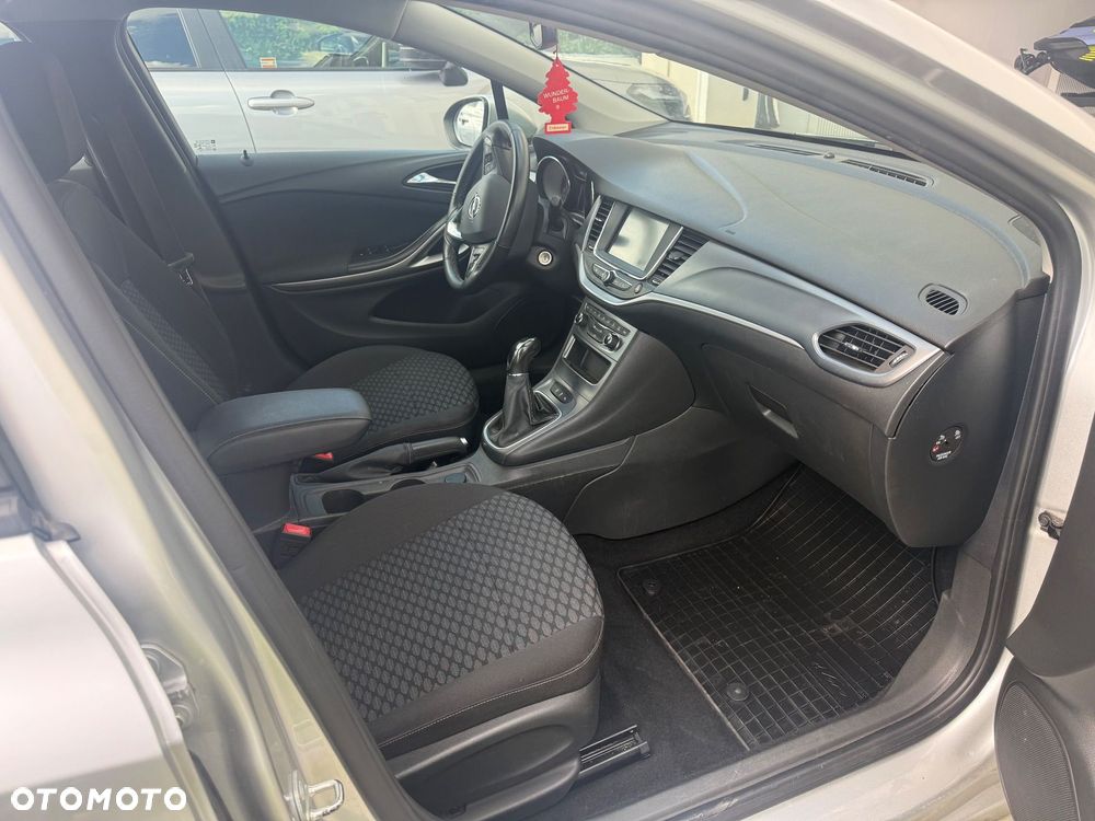 Opel Astra 1.6 CDTI Enjoy S&S - 4