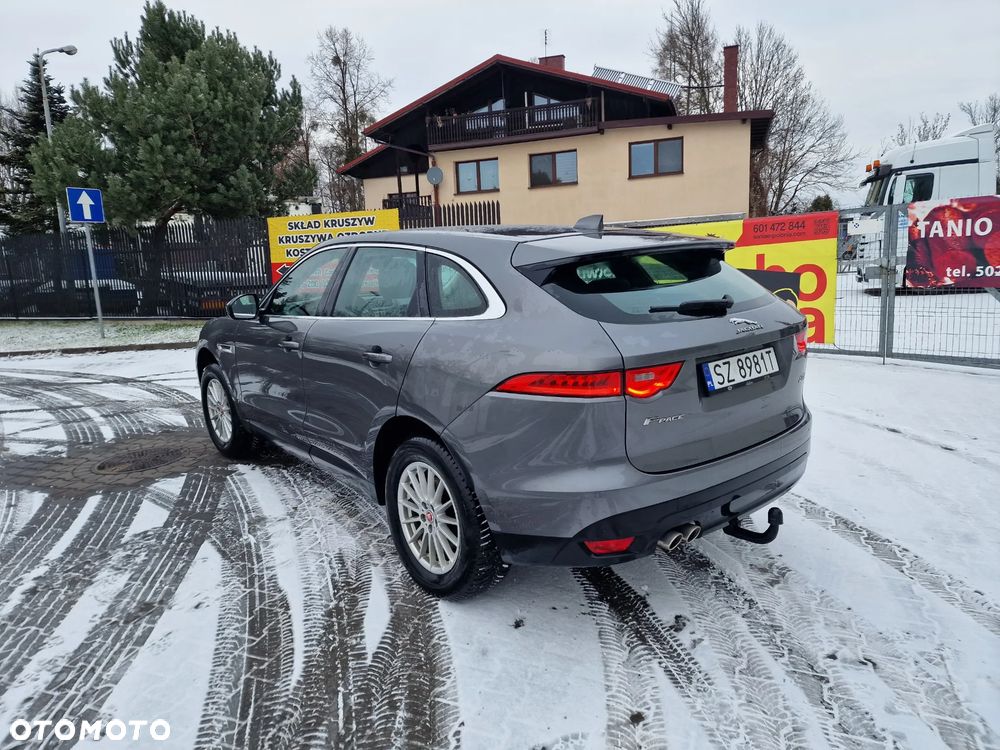 Jaguar F-Pace - 7