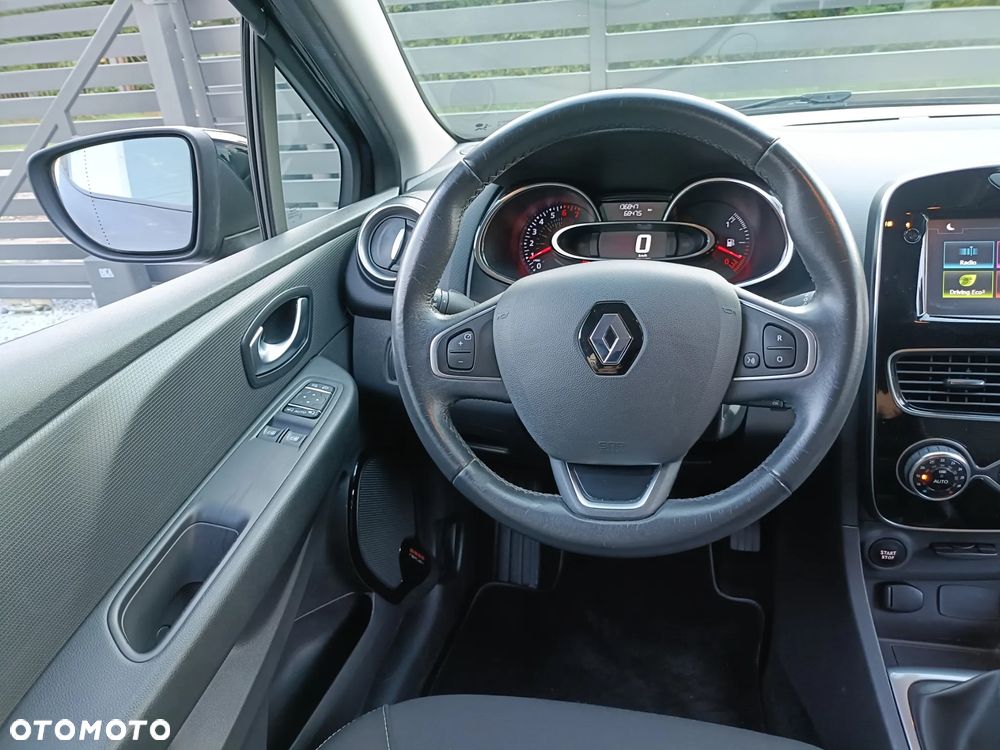 Renault Clio 1.2 16V Limited - 26