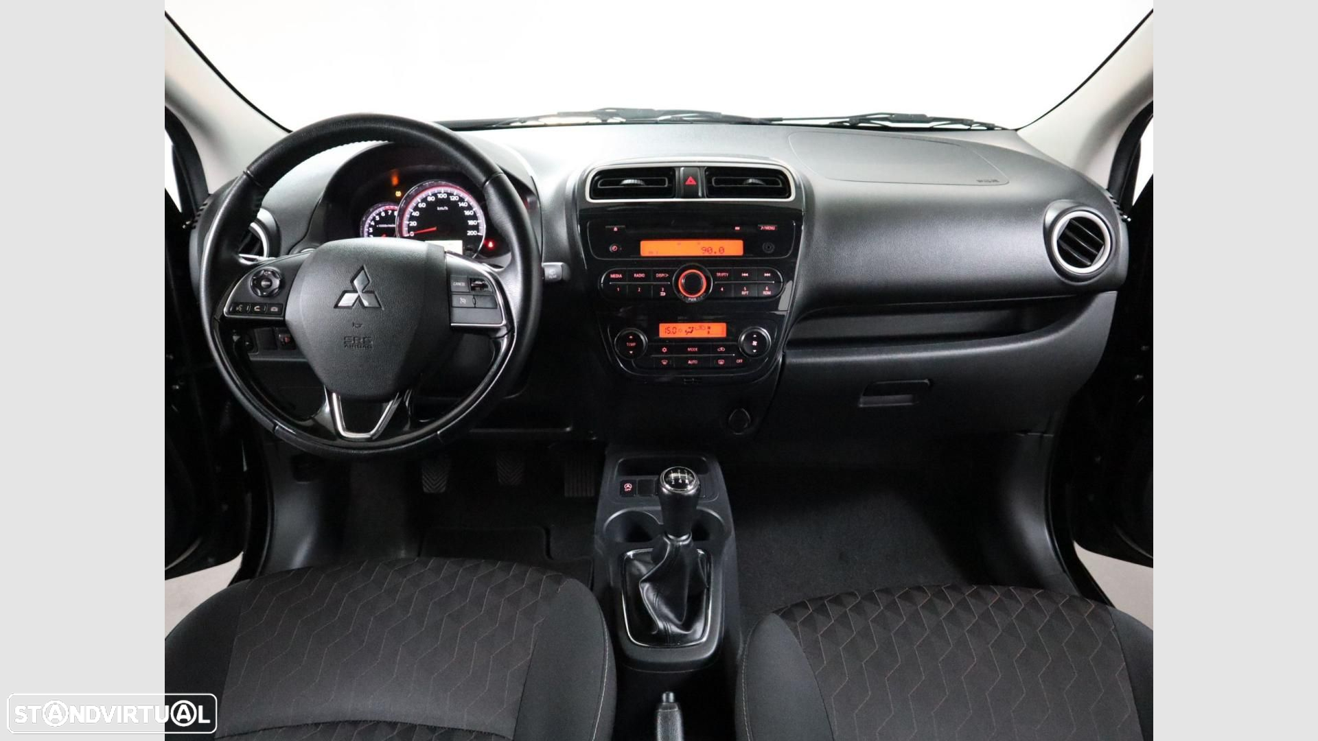 Mitsubishi Space Star 1.2 Intense - 10