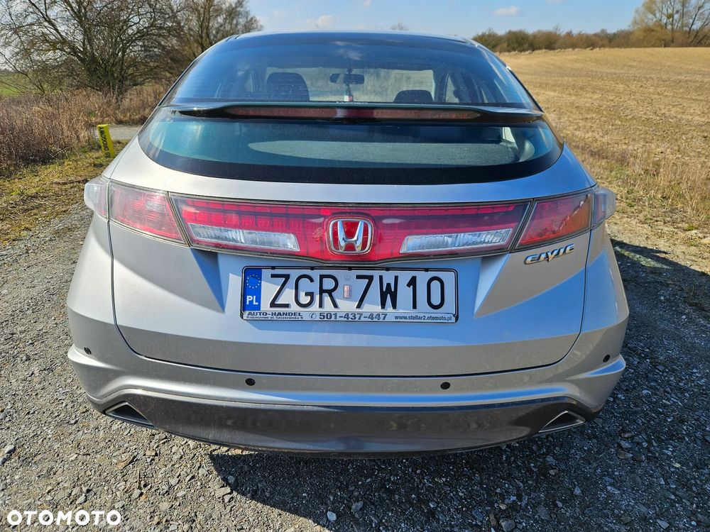 Honda Civic 1.4 i-VTEC - 4