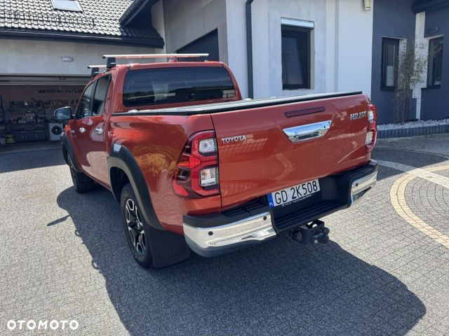 Toyota Hilux 2.8 D-4D Double Cab SR5 4x4 - 3