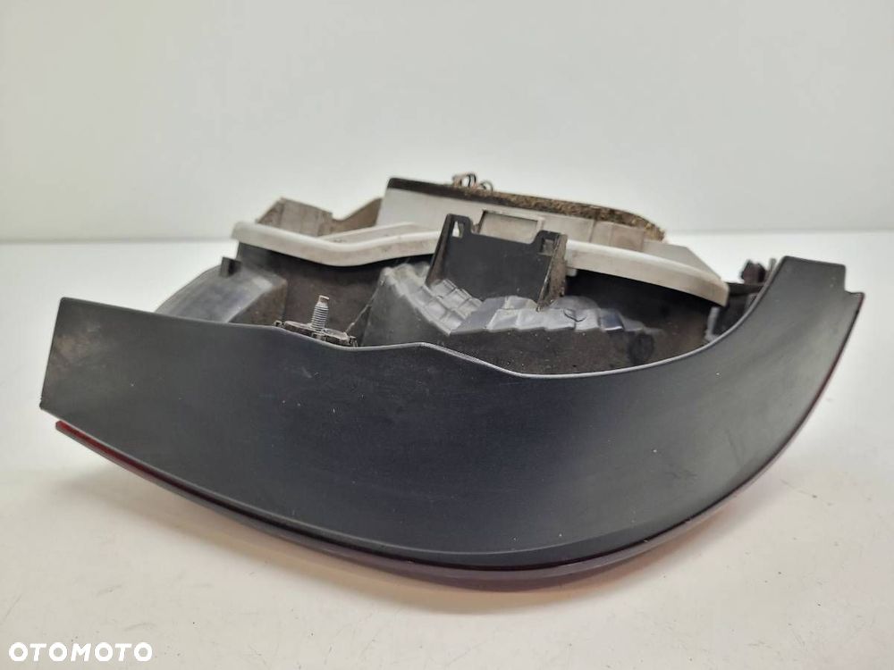 LAMPA TYŁ PRAWA VW POLO 9N EUROPA LIFT - 5
