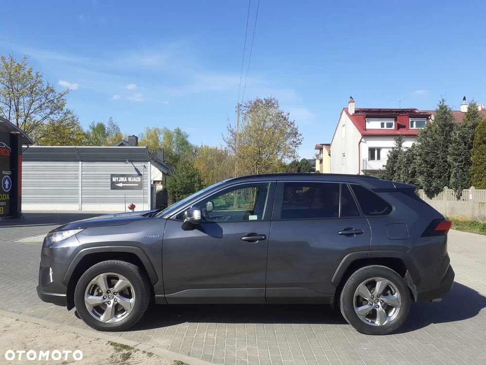 Toyota RAV4 - 2