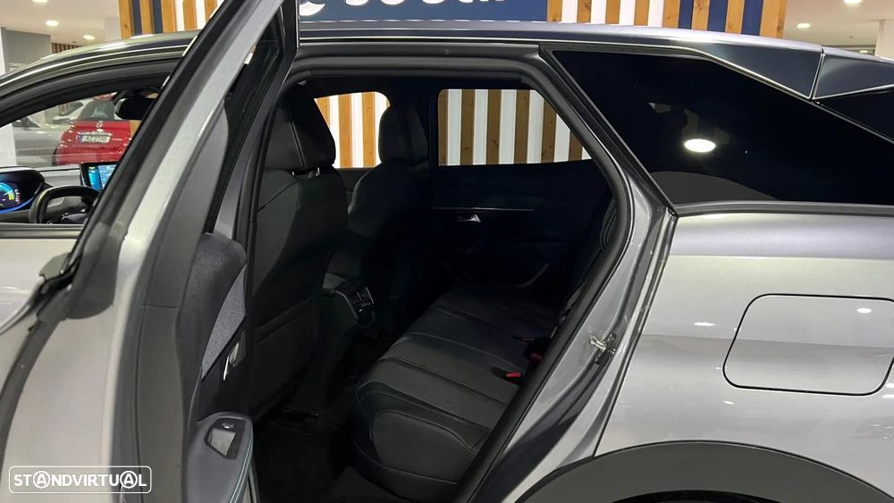 Peugeot 3008 1.6 Hybrid Allure Pack e-EAT8 - 16