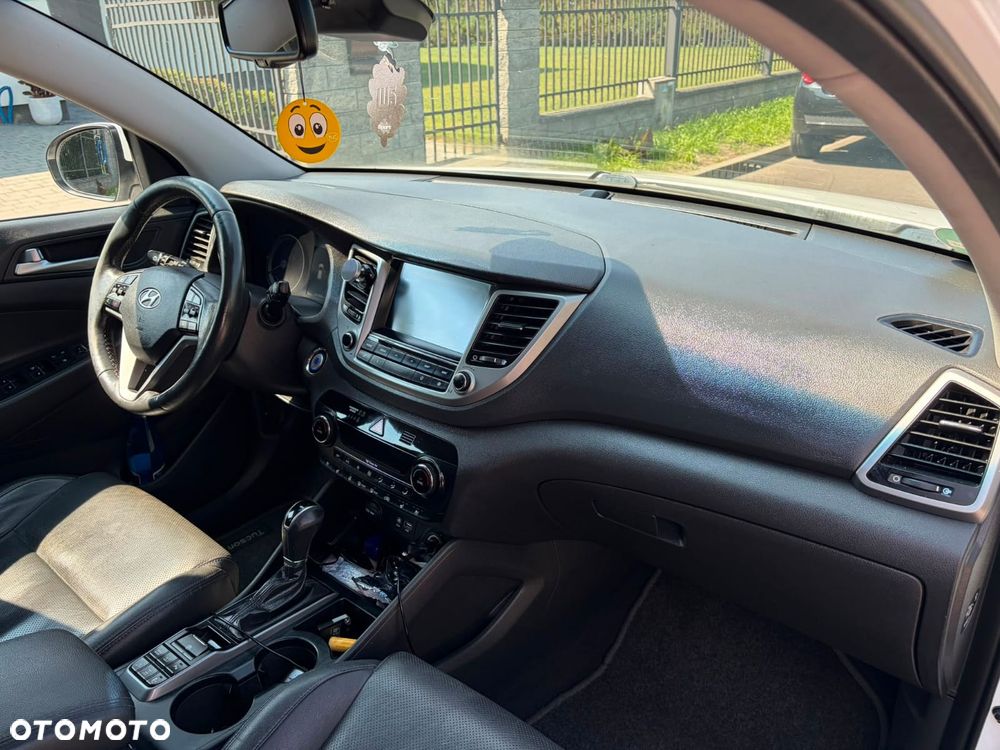 Hyundai Tucson 2.0 CRDI Comfort 4WD - 11